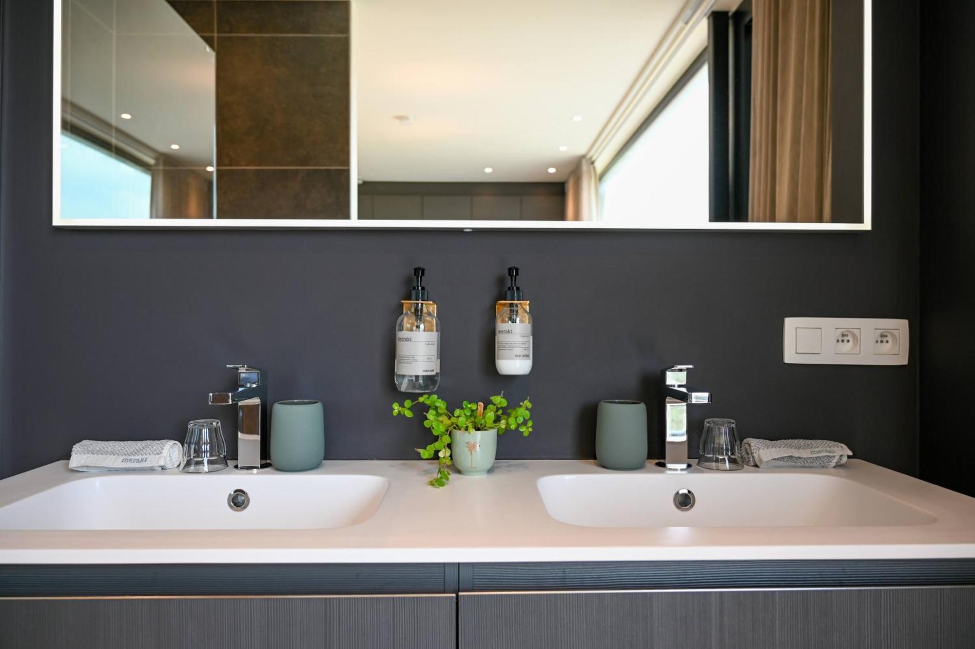 Penthouse La Naturale Zeezicht Bruges Exterior photo